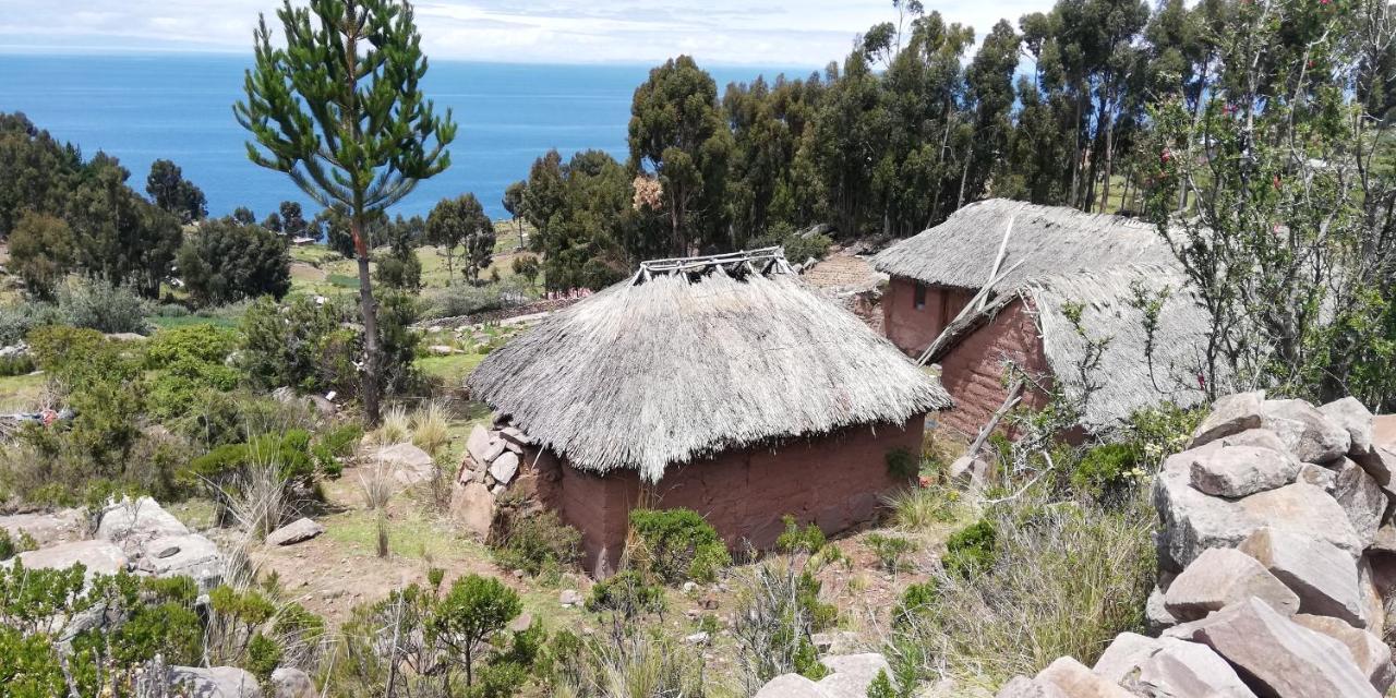 Taquile Hospedaje Mario Huillanopampa Exteriér fotografie