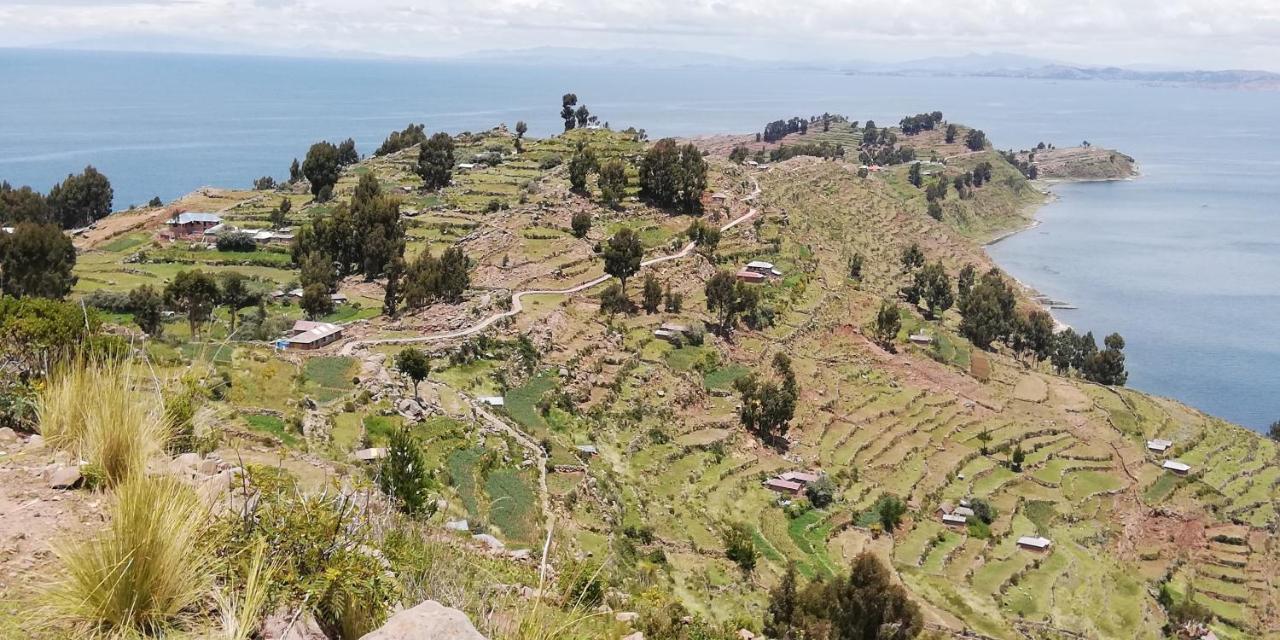 Taquile Hospedaje Mario Huillanopampa Exteriér fotografie