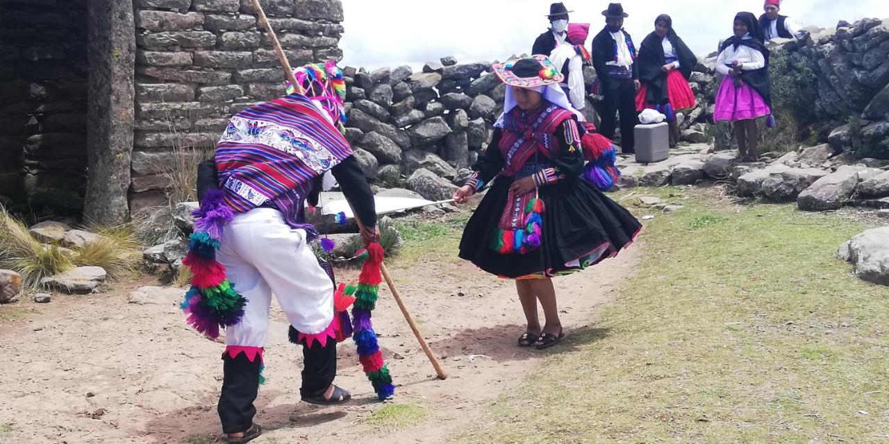 Taquile Hospedaje Mario Huillanopampa Exteriér fotografie