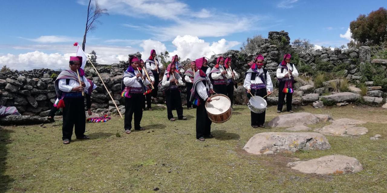 Taquile Hospedaje Mario Huillanopampa Exteriér fotografie
