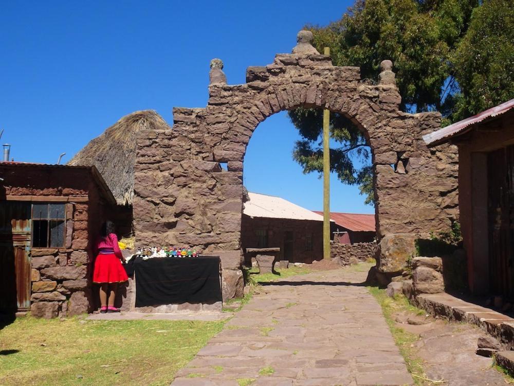 Taquile Hospedaje Mario Huillanopampa Exteriér fotografie